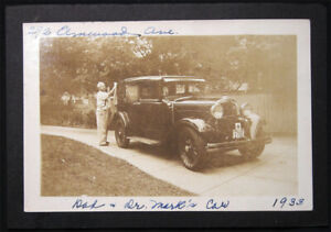 1933 PHOTO DAD & DR. MARK S CAR 292 ELMWOOD AVE. RHODE ISLAND RED CROSS EMBLEM