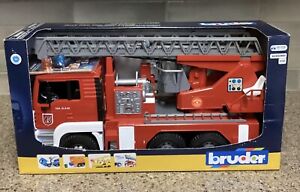 NEW BRUDER Fire Engine Ladder Truck  MAN TGA 41.440 Lights & Sound Module 02771