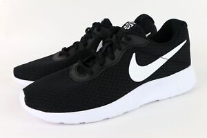 Women's Nike TANJUN Athletic Low Top Running Sneakers Black / White DJ6257-004