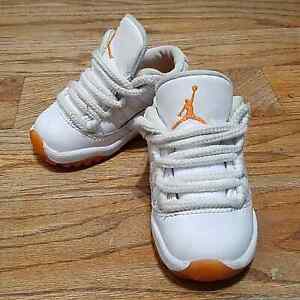 Nike Air Jordan 11 Retro Low Bright Citrus Toddler 4327-139 baby sneaker 5c