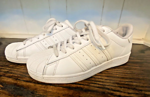 Adidas Superstar Men's White Sneakers Size U.S 8.5, PCI 789002