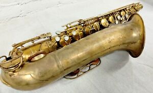 New ListingTHE MARTIN Committee III Tenor Saxophone 1947 with Silver Plated Neck