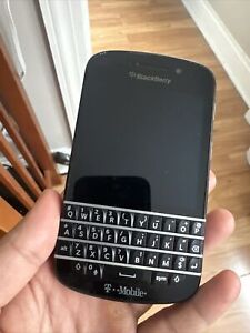 BlackBerry Q10 - 16GB - Black Smartphone