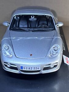 MAISTO 1:18 Diecast Model Car Special Edition Porsche Cayman S ⬜ Silver ⬜