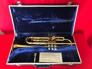 Vintage King Cleveland 600 Gold Brass Trumpet W/ Benge 7C MouthPiece & Hard Case
