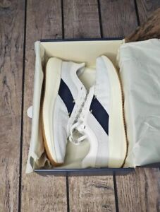Tracksmith Eliot Runner Shoes Sneakers - Ivory/Navy