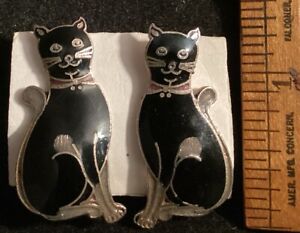 Cat POST Earrings Black Enamel Sitting Kitty Cats Pink Collars Silver Outline