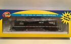 HO Athearn RTR 93594 Illinois Central SD40 Powered Diesel Locomotive IC #6054