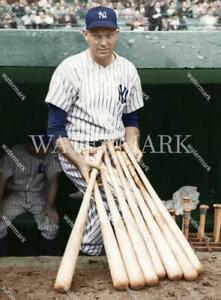 DO31 Bill Dickey Yankees with Bats 8x10 11x14 16x20 Colorized Photo