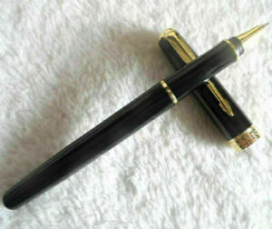 Excellent Parker Sonnet Series Bright Black Golden Clip 0.5mm Nib Rollerball Pen