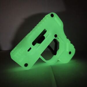 3D Printed Toy TicTac Gun 2 | Launch 5-8' | Glow In the Dark/Black | Tic Tacs