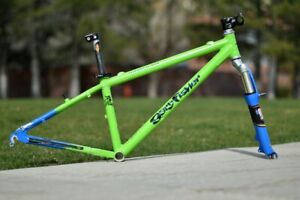 1998 Gary Fisher Supercaliber frame + Rock Shox SID fork vintage 26in MTB