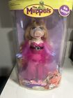 New Listing2006 The Muppets Miss Piggy porcelain doll brass key