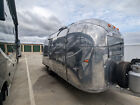 New Listing1964 19' Airstream Globetrotter