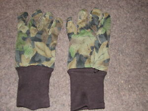 *green camo tru-leaf hunting turkey gloves bow