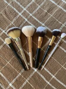 New ListingMakeup Brush Lot Of 6 Face Brushes It Cosmetics, Bareminerals, USED