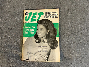 Jet Magazine May 8 1969 Richard Nixon Ernie Banks Joe Frazier Fashion Vintage