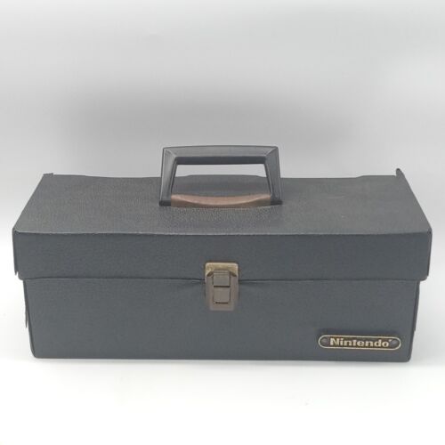 Nintendo NES 15 Game Carrying Case Storage Game Cartridge Organizer Box