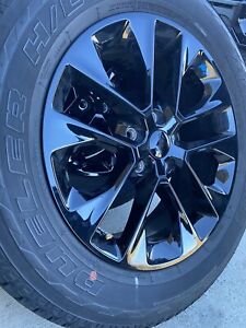 2023 OEM Jeep Wrangler 4xe Wheels and Tires (20”) 5x127