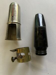 unbranded  Tenor  Saxohone mouthpiece + cap and ligature  $0701