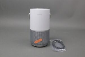 BOSE PORTABLE HOME SPEAKER | 829393-1300 | LUXE SILVER