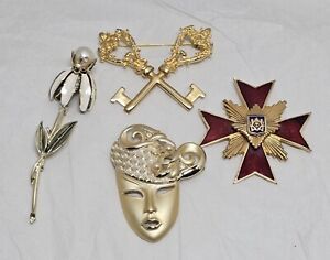 Brooch Lot Vintage To Modern Face Keys Maltese Cross Flower Statement