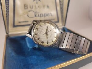 Vintage 1961 Bulova Clipper Self Winding Wrist Watch w/ Original Box RUNS WELL