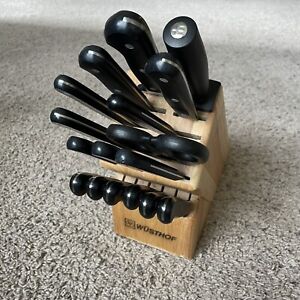 Wusthof Gourmet Knives and Wood Knife Block 18 Piece Set