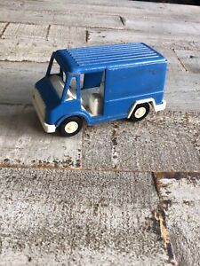 Tootsietoy Blue Panel Truck Metal Toy