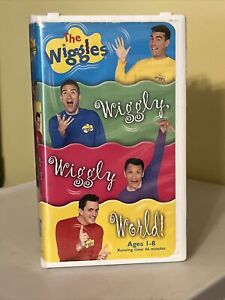 The Wiggles-Wiggly, Wiggly World-VHS Tape used 2001 With Case-Tested