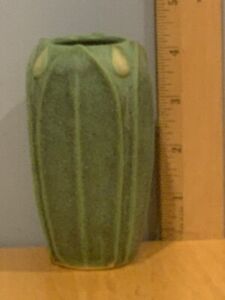 Jemerick Matte Green Grueby Mission Style Studio Art Pottery Vase