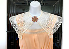 FABULOUS LOOK Antique-VINTAGE WHITE LACE COLLAR & 2 CUFFS Hand-Made ELEGANT WEAR