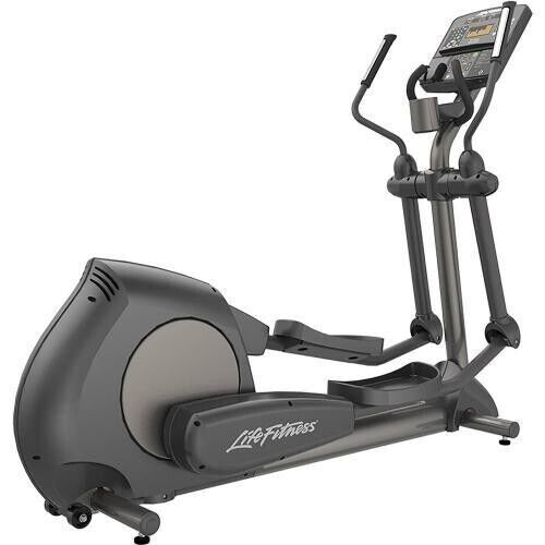 LIFE FITNESS INTEGRITY SERIES CLSX ELLIPTICAL CARDIO EXERCISE GYM EQUIPMENT