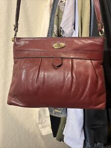 Vintage Etienne Aigner Burgundy Oxblood Leather Classic Hand Bag