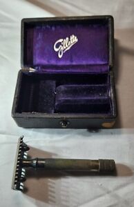 Antique Gillette Open Comb Safety Razor With Original Case. Nov. 15, 1904 Pat.