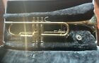 BACH TR300 STUDENT TRUMPET w/CASE and 7C MOUTHPIECE