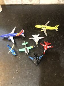 Aeroclassics Velocity 1:400 Spirit A319 and southwest and other small ones
