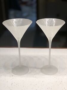 2 Belvedere Vodka Spectre 007 Frosted Martini Glasses Pair Tree Details Gorgeous