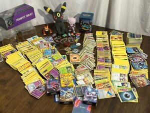 Pokemon Card collection over 1,800 cards & Figurines Pokemon & Pins