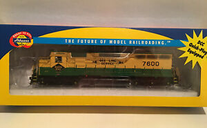 HO Athearn RTR 95432 Reading SD45 Powered Diesel Locomotive RDG #7600 DCC ONLY