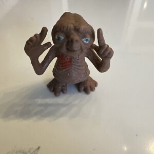 Vintage 1982 E.T. Extraterrestrial Toy Figure 2