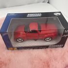 Maisto 2000 RED Chevy SSR Concept Special Edition Diecast Model Truck 31212 1:25