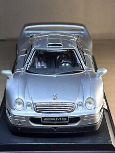 Maisto Special 1:18 Scale Die Cast Silver Mercedes-Benz CLK-GTR Street Version