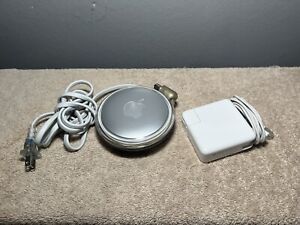 Lot of 2 Apple MacBook Chargers (M7332) & (A1021)