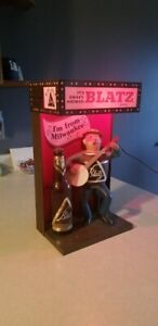 RARE Blatz Banjo Guy Light sign GREAT SHAPE!!!!!