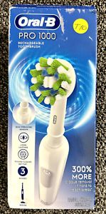 Oral-B Pro 1000 Rechargeable Electric Toothbrush, with Pressure Sensor - White