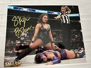 Skye Blue AEW authentic autographed 8x10 Signed Photo