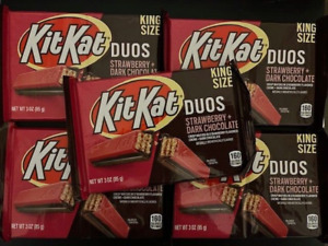 (5) Kit Kat Duos STRAWBERRY & DARK CHOCOLATE - Large King Size Candy Bars
