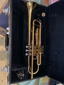 New ListingYamaha YTR200ADII Advantage Series Standard Trumpet - Gold