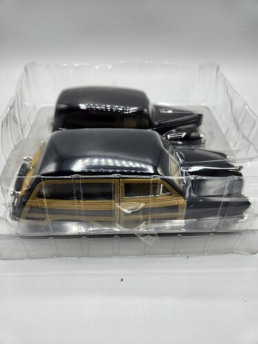 Fairfield Mint Ford Delivery Collection 2 Vehicle Set - New